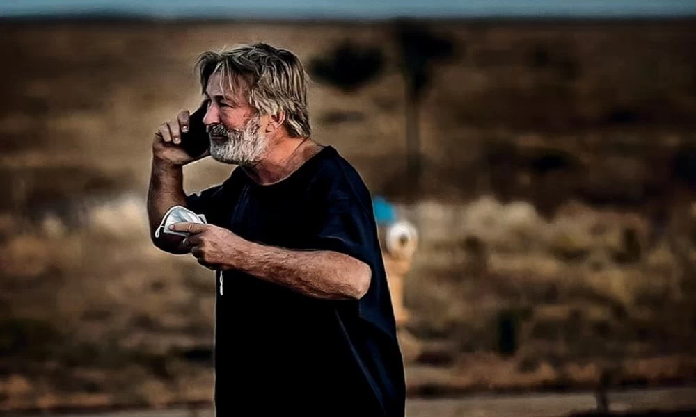 Υπόθεση Μπάλντουιν: Μήνυση στον ηθοποιό από την οικογένεια της γυναίκας που σκοτώθηκε στο γύρισμα του «Rust»